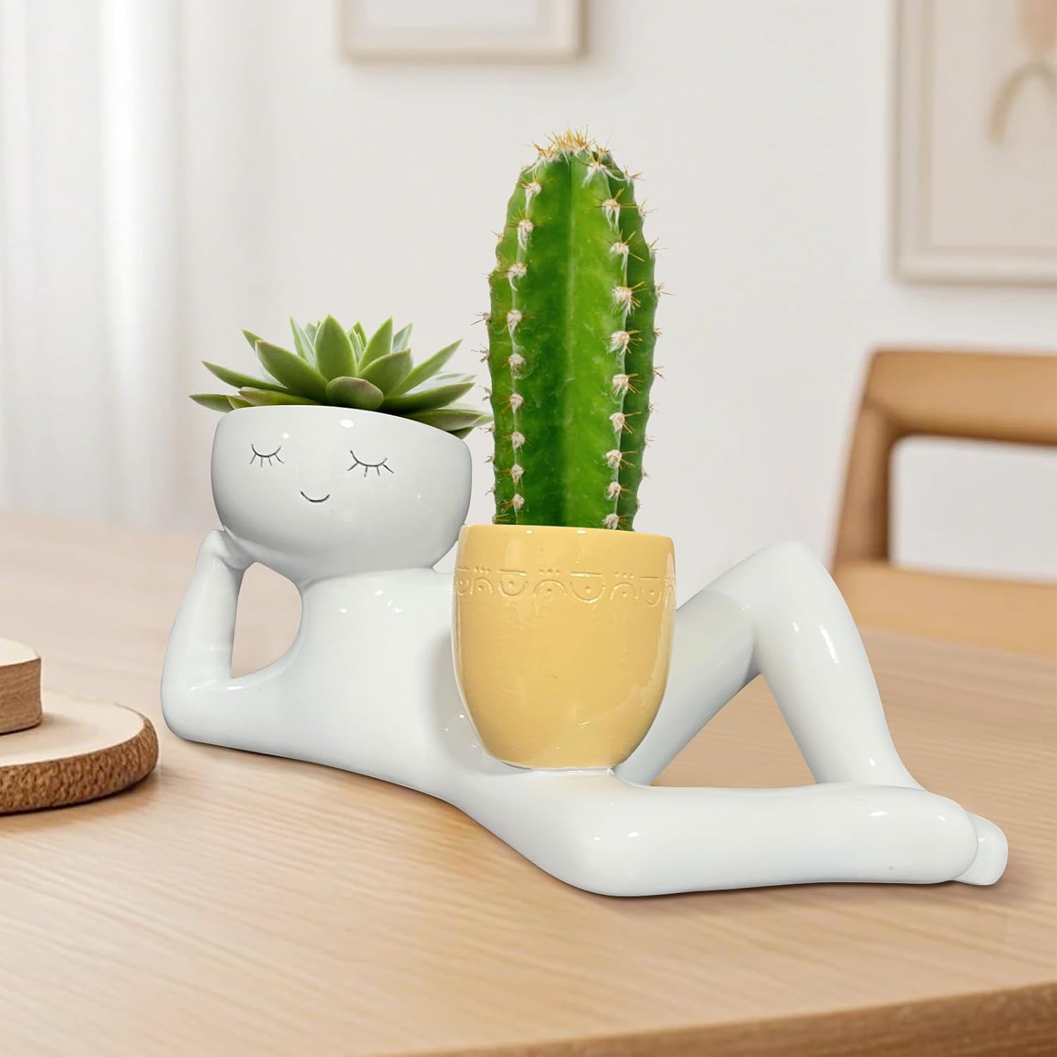 وعاء زرع فريد بتصميم الرجل الك - مراجعة Plant Parenting وسعره